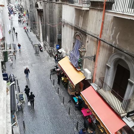 Il Castello Apartment Napoli Bagian luar foto