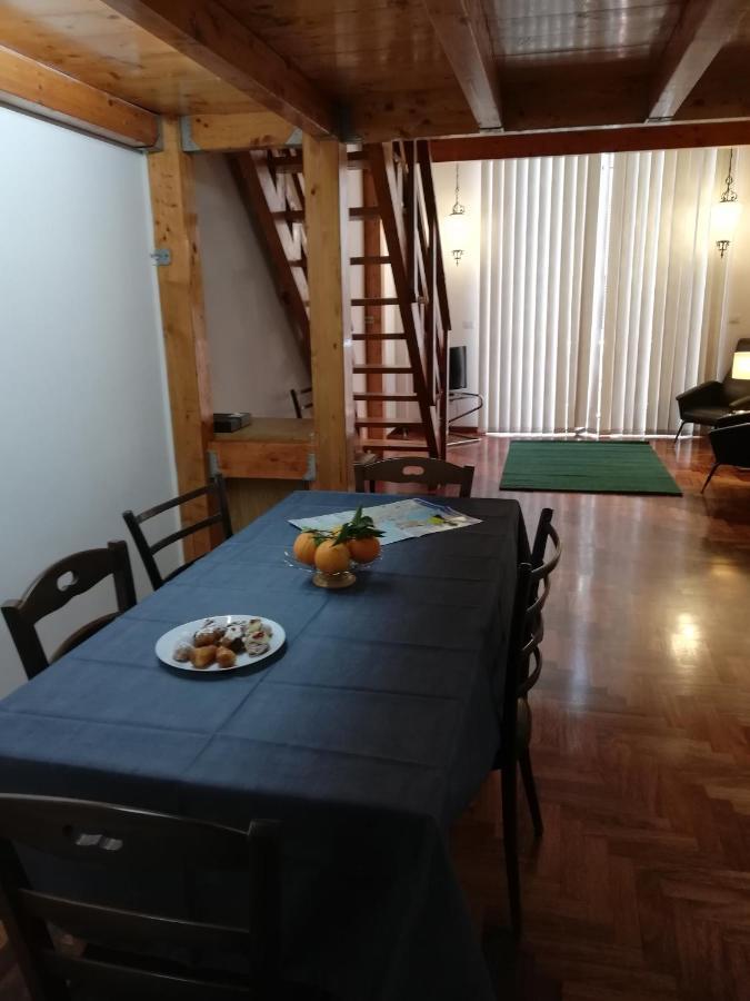 Il Castello Apartment Napoli Bagian luar foto