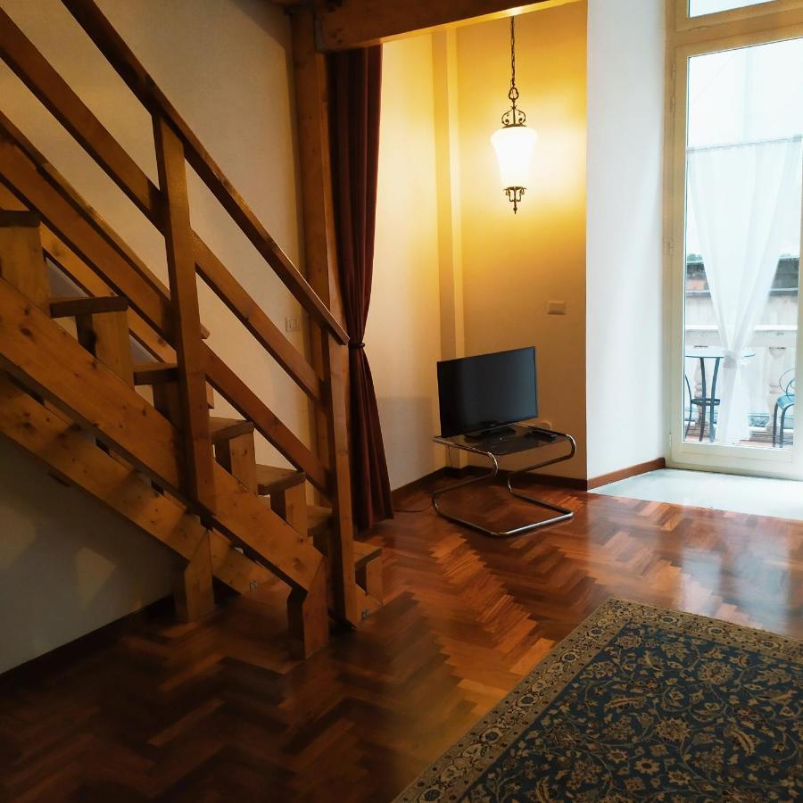 Il Castello Apartment Napoli Bagian luar foto