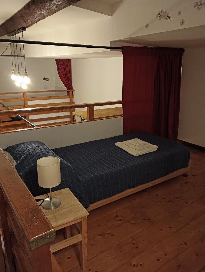 Il Castello Apartment Napoli Bagian luar foto